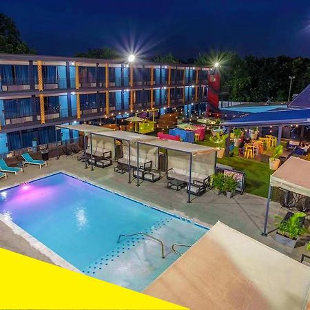 Bposhtels Houston 호스텔 외부 사진