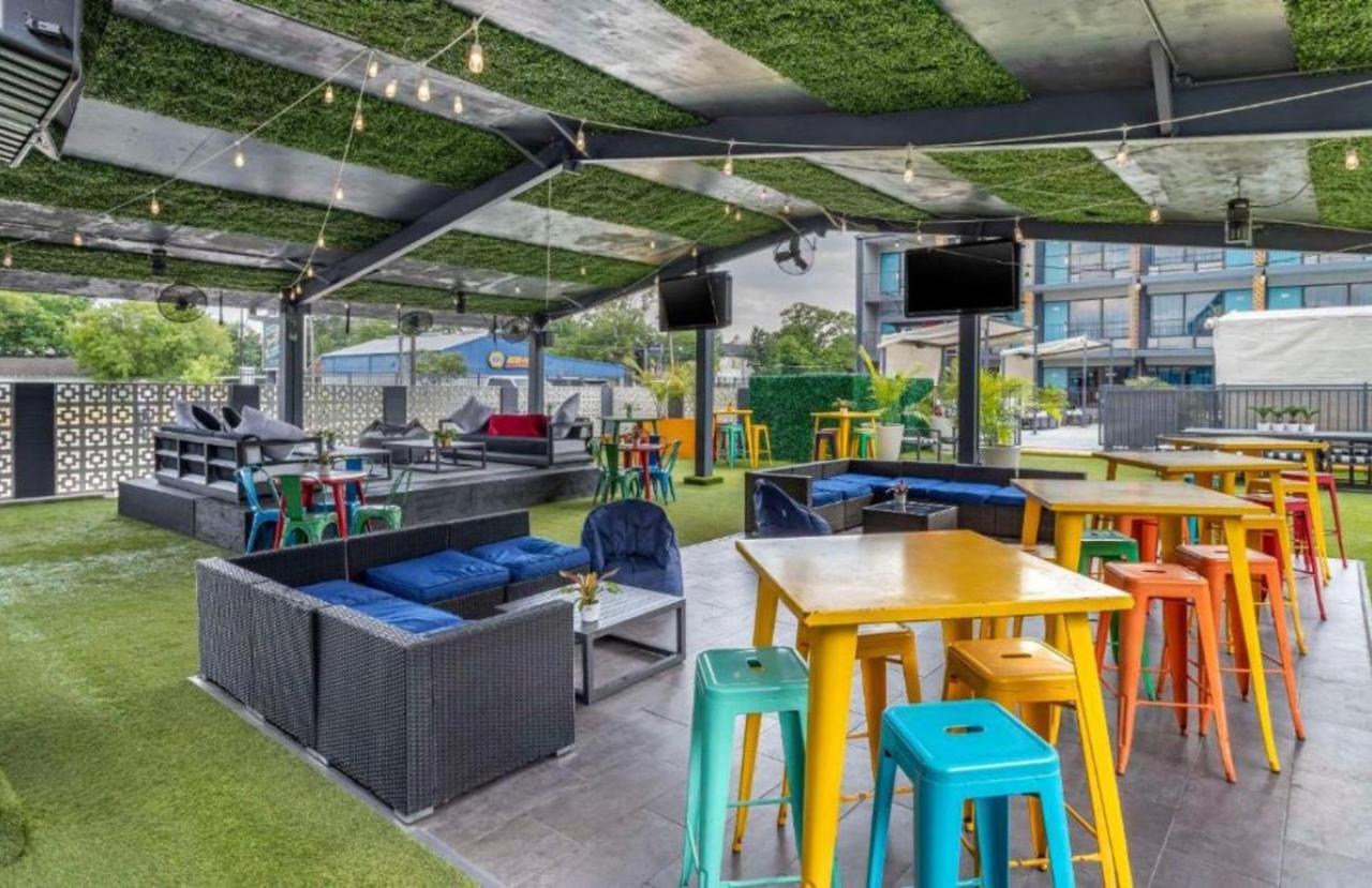 Bposhtels Houston 호스텔 외부 사진