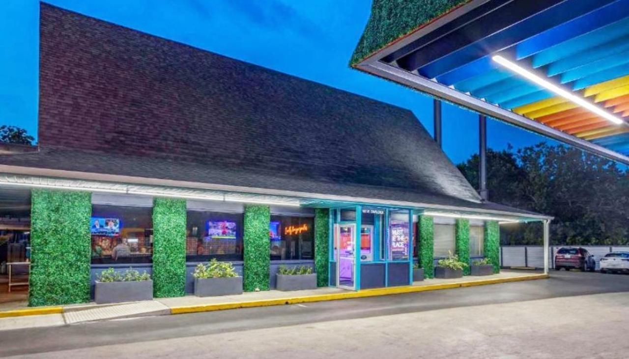 Bposhtels Houston 호스텔 외부 사진