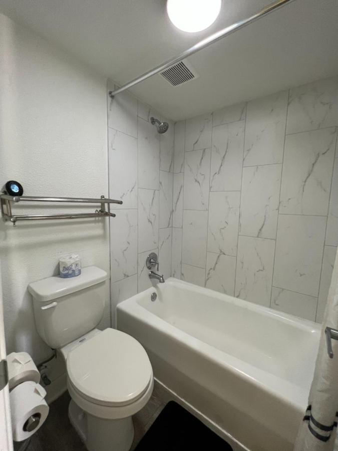 Bposhtels Houston 호스텔 외부 사진