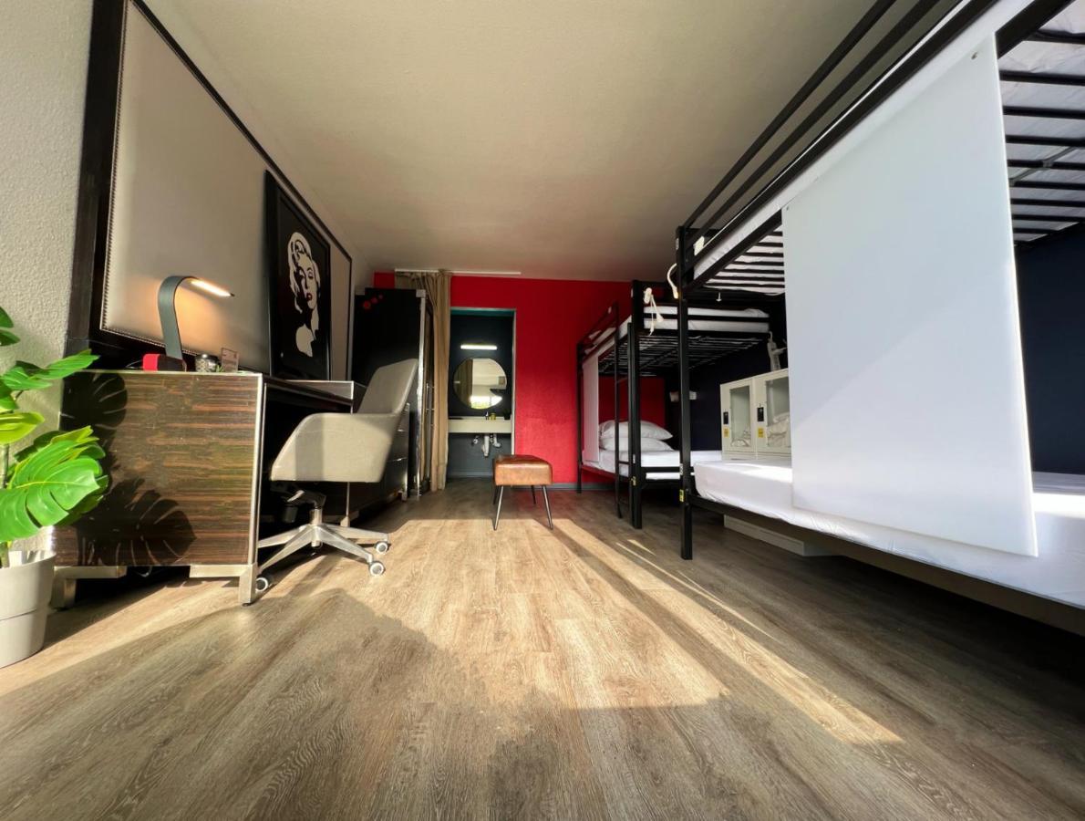 Bposhtels Houston 호스텔 외부 사진