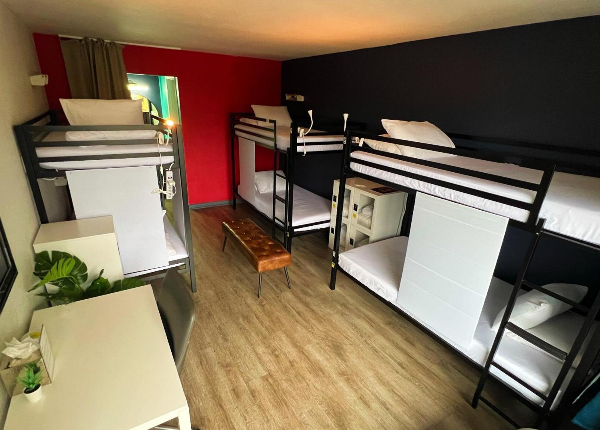 Bposhtels Houston 호스텔 외부 사진